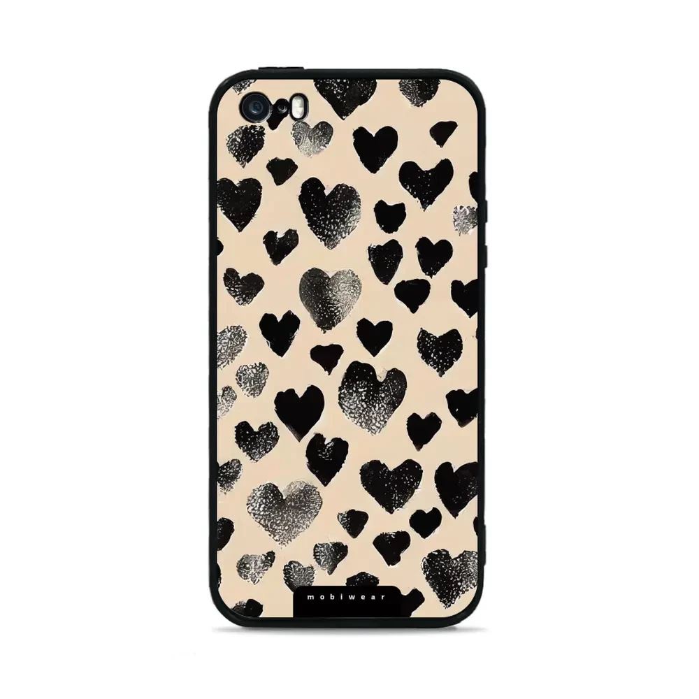Lesklý kryt Mobiwear Glossy - Apple iPhone 5 / 5S / SE - GA51G Černá srdíčka