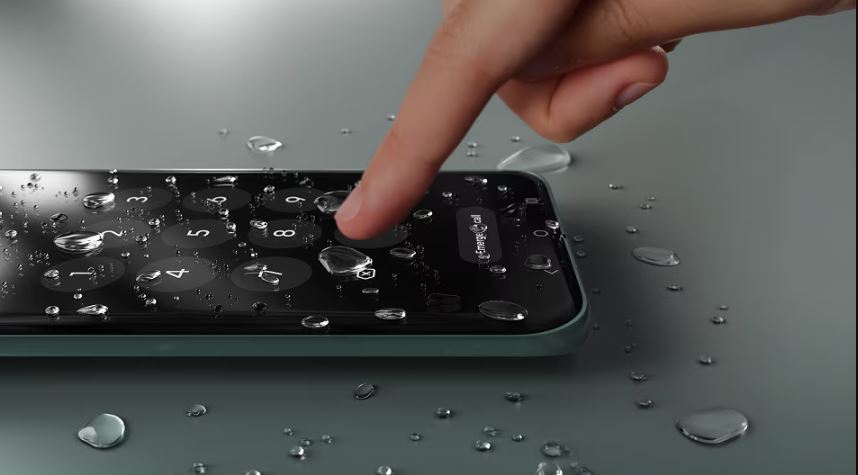 Motorola Edge 70 Fusion, vodoodolnost IP68 a IP69