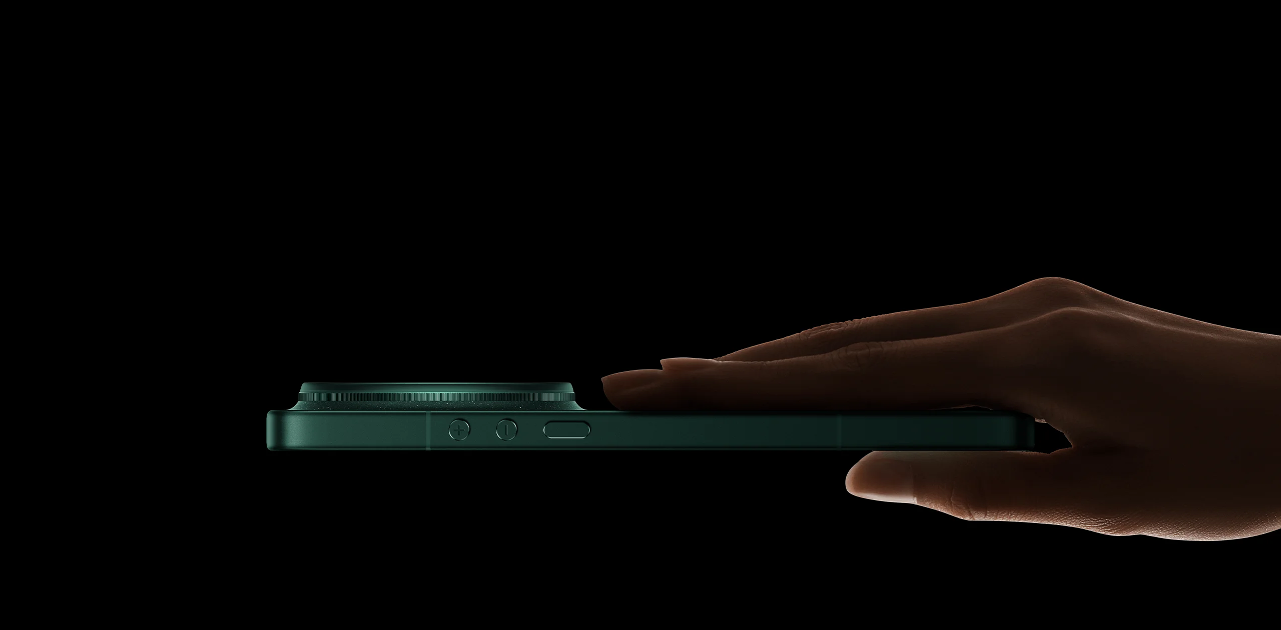 Xiaomi 17 Ultra tenký design 8,29 mm, nejtenčí model Ultra