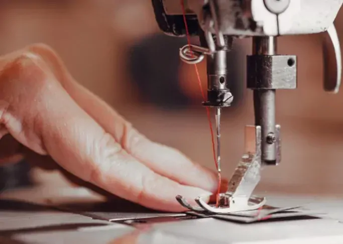 Horizontální kožené pouzdro FIXED Posh na opasek, vel. 4XL+ (plus), černé