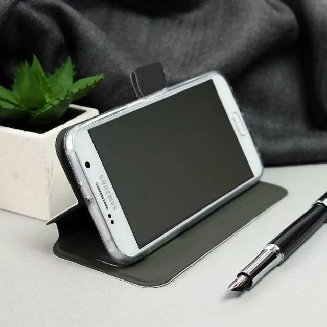 Kožené flip pouzdro Mobiwear - Apple iPhone SE 2020 / SE 2022 - Hnědé