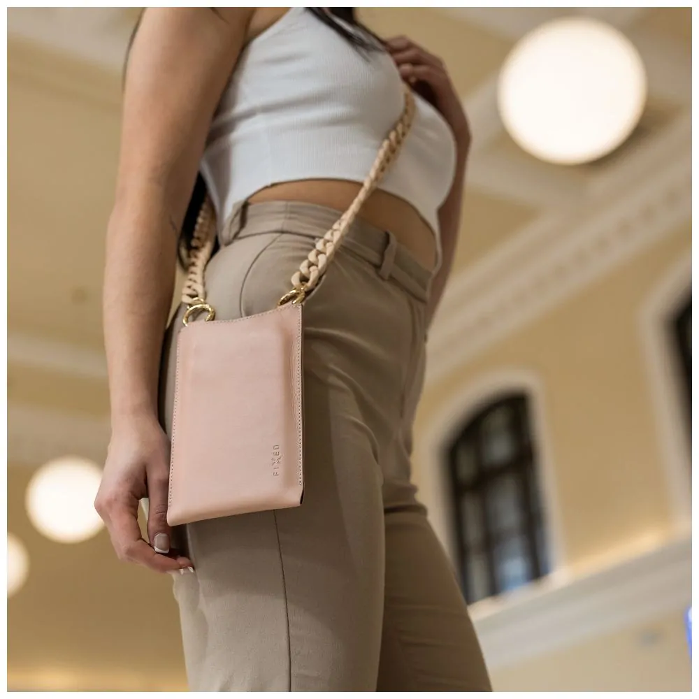 Crossbody kožená taštička přes rameno s kapsičkou FIXED Venezia s černým řetízkem pro mobily do 7" - pudrově růžová