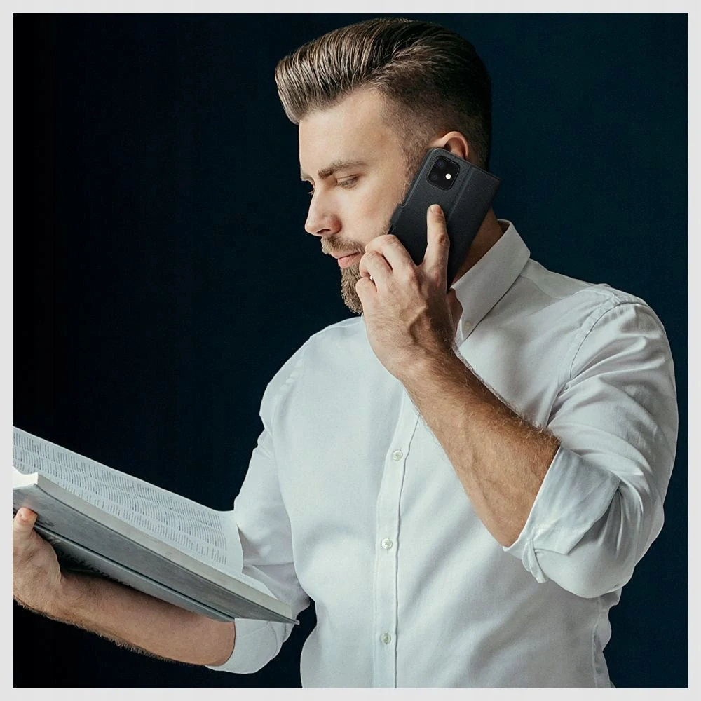 Knížkové flip pouzdro Tech-Protect Wallet - Samsung Galaxy S23 FE - Černé