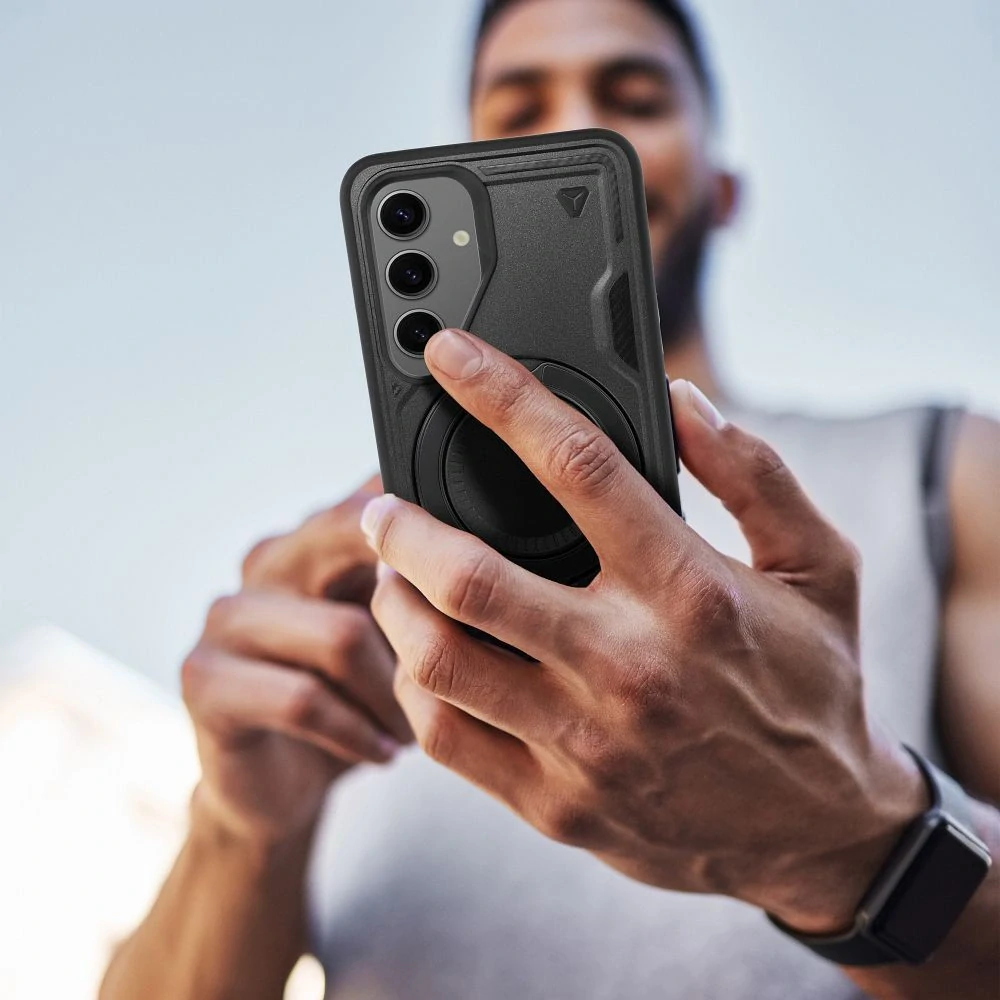 Odolné pouzdro Frost Armor Samsung Galaxy S24 / S25 – černé