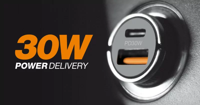 Rychlá autonabíječka ALIGATOR s odnímatelným kabelem, CL ALIGATOR PD30W USB,USB-C / USB-C kabel pro telefony ( i Apple iPhone 15)