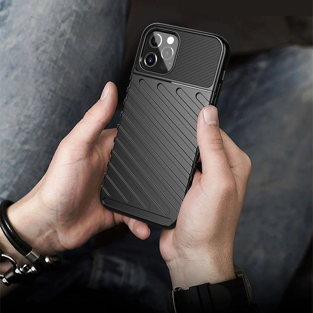 Pouzdro Forcell Thunder iPhone 17 Pro – černé