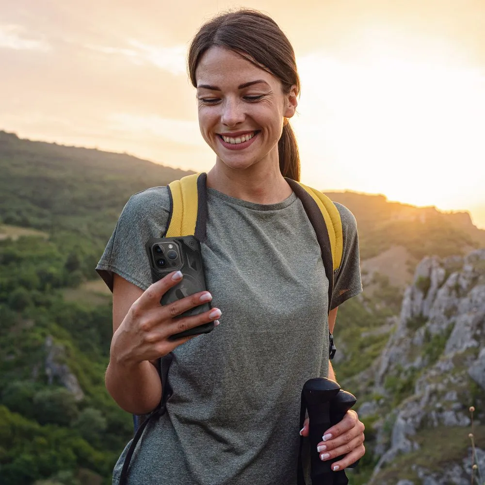 Odolné pouzdro Armor Mag Cover na mobil Apple iPhone 13 Pro - černé - MagSafe kompatibilní
