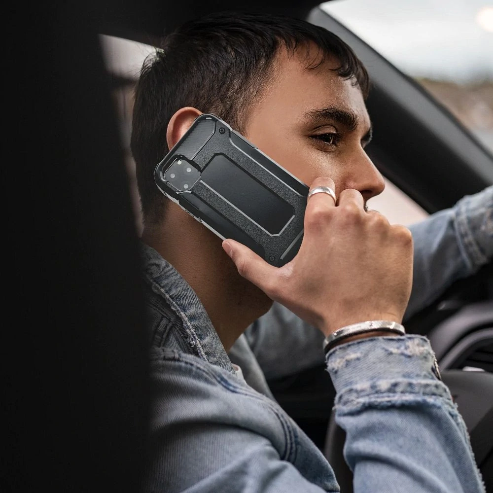 Odolné pouzdro Armor Apple iPhone 16 Pro – černé