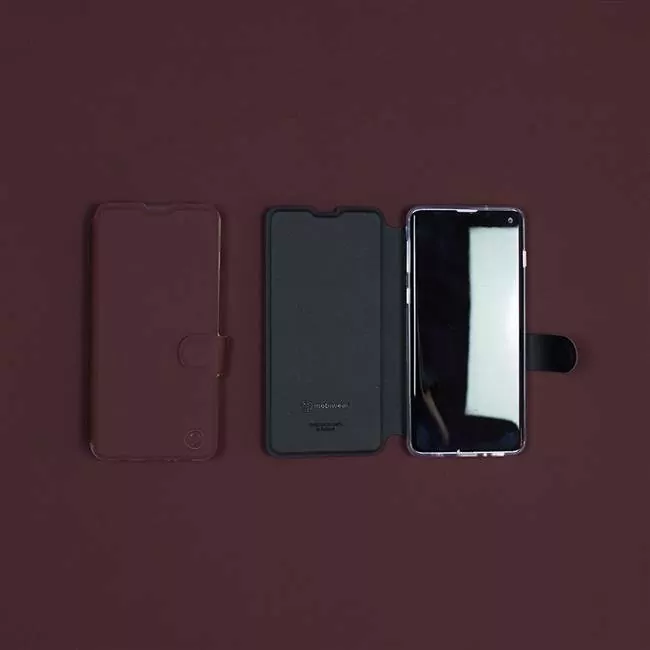 Knížkové flip pouzdro Mobiwear Soft Touch - Samsung  Galaxy A42 5G - S_BUB - burgundy