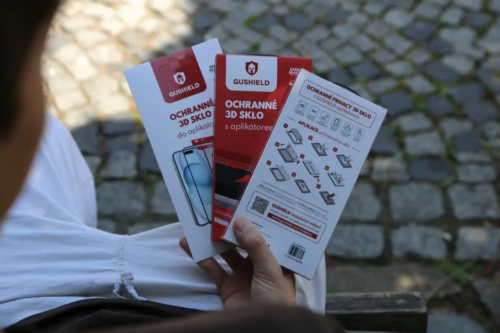 Ochranné 3D sklo Gushield GUGP005 - Apple iPhone 12 Mini s aplikátorem a privátním filtrem (0745314106702)