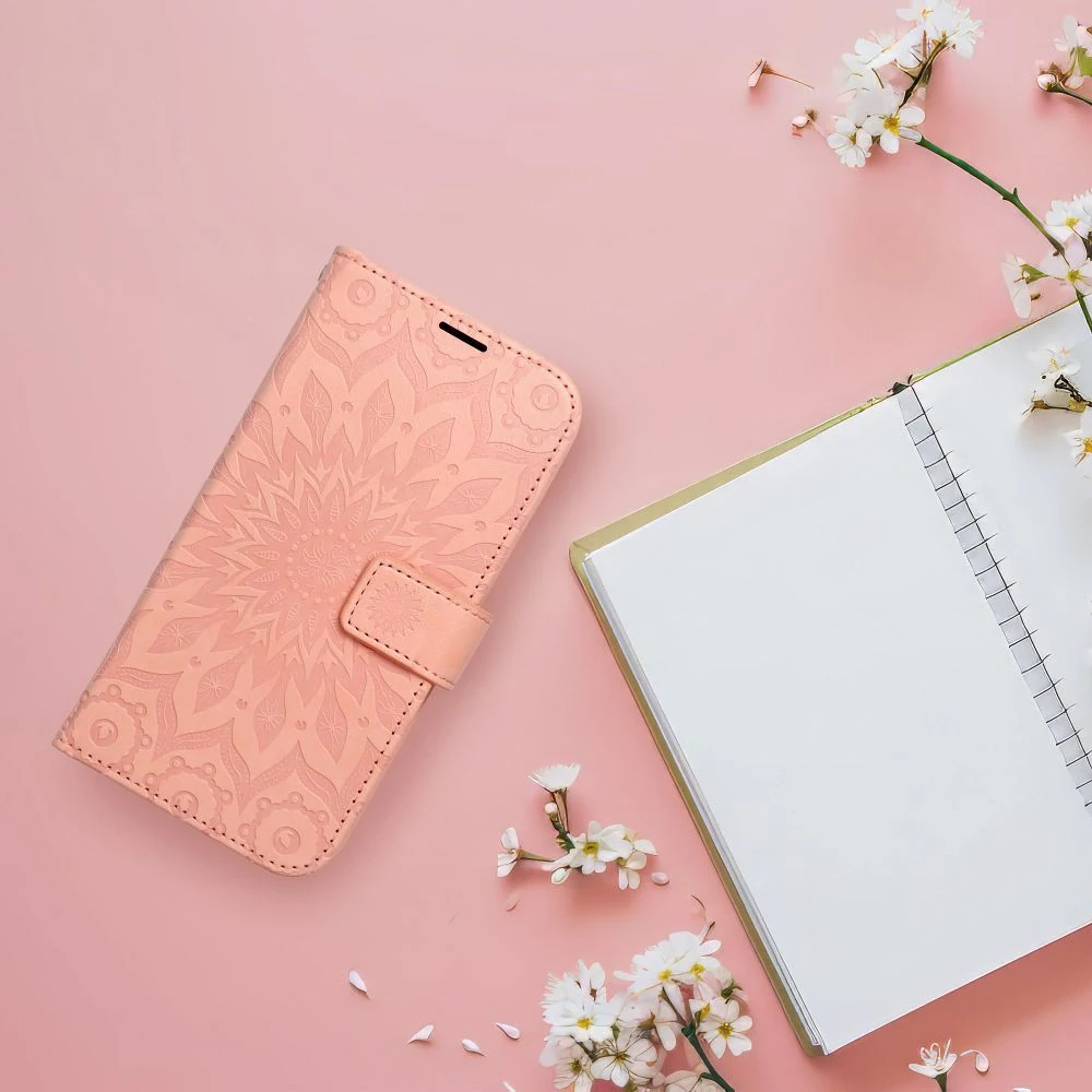 MEZZO Book - Apple iPhone 16 - flip knížkové pouzdro - Oranžová mandala