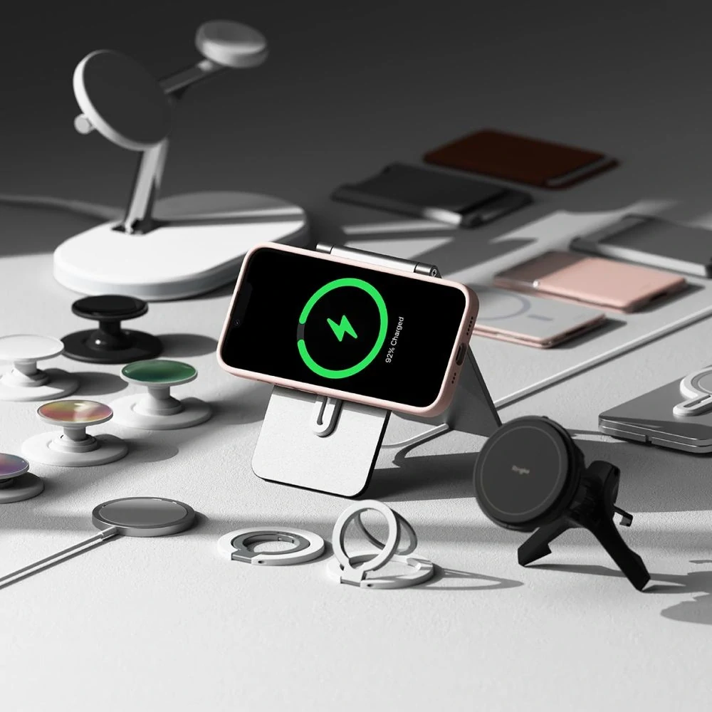Kryt na mobil iPhone 16e Ringke Silicone MagSafe růžový