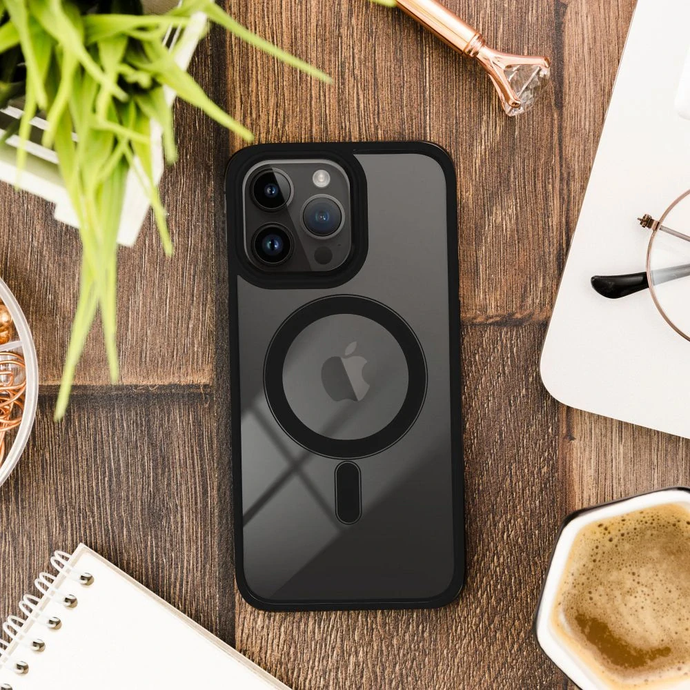 Kryt na mobil iPhone 16e/17e Color Edge Mag černý