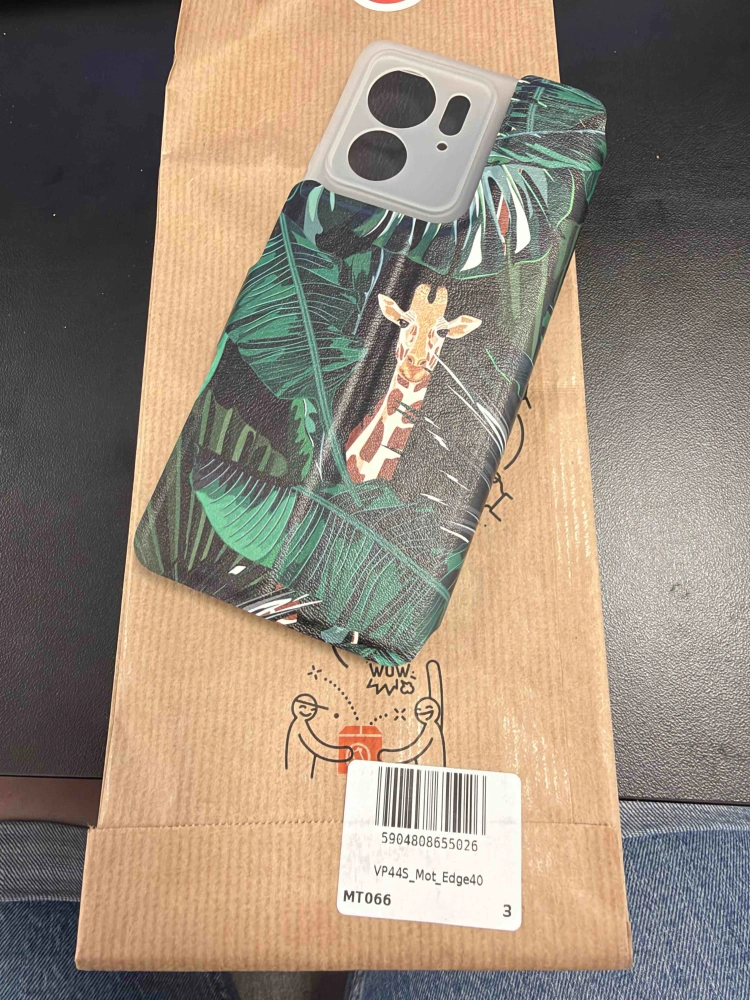 Flipové pouzdro Mobiwear - Motorola Edge 40 5G - VP06P žirafky