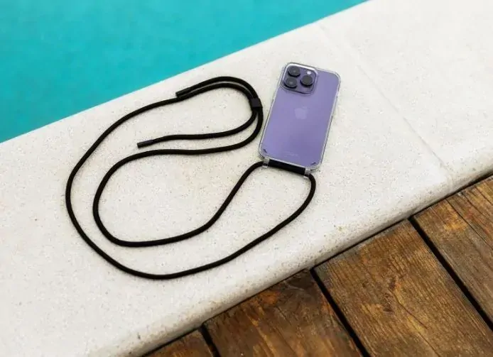 Crossbody pouzdro FIXED Pure Neck - Samsung Galaxy A15 / A15 5G s popruhem přes rameno - čiré - černá šňůrka