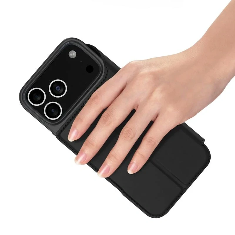 Dux Ducis Skin Pro iPhone 17 Pro – černé flipové pouzdro