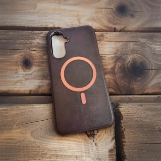 Pouzdro Gentleman Mag Cover MagSafe – Samsung Galaxy S25+ hnědé