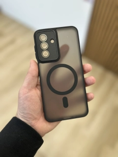 Variete Mag Cover pouzdro Samsung Galaxy A17 - černé